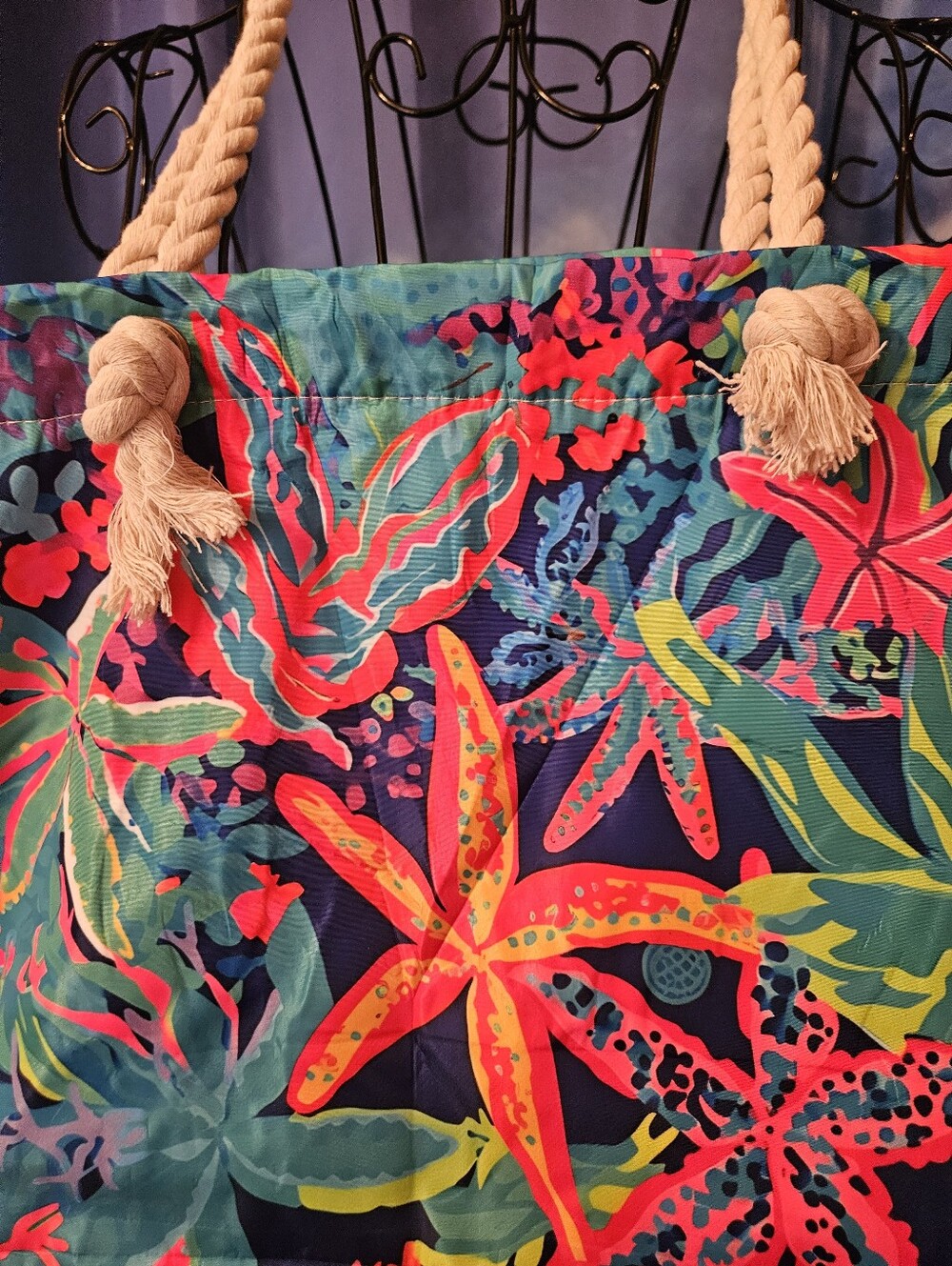 Tropical Starfish Print Rope-Handle Tote Bag - Navy & Multicolor - Picture 6 of 9